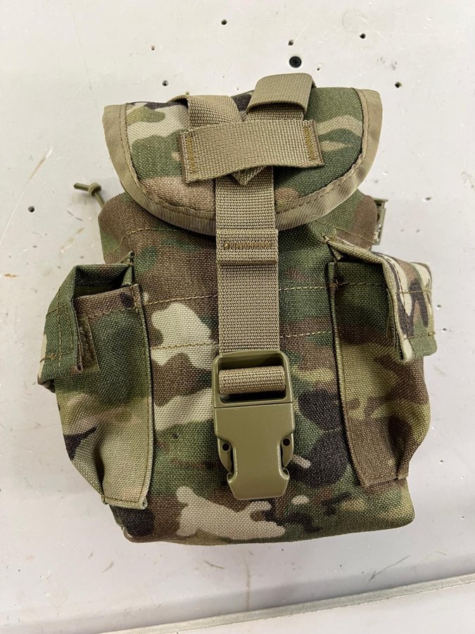 MOLLE canteen and general purpose pouch